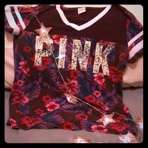 Victoria’s Secret Pink bling tee